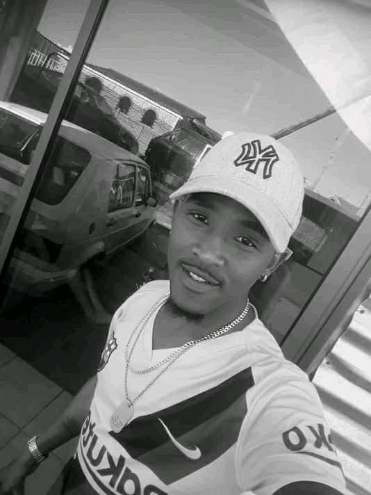 Mr_J001 Mr_J001